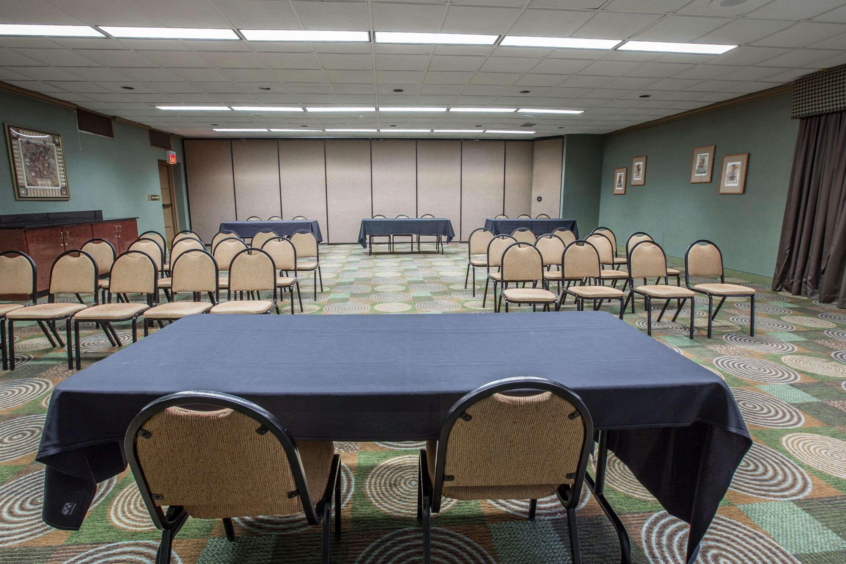 Quality Inn & Suites Hanes Mall Winston-Salem Buitenkant foto