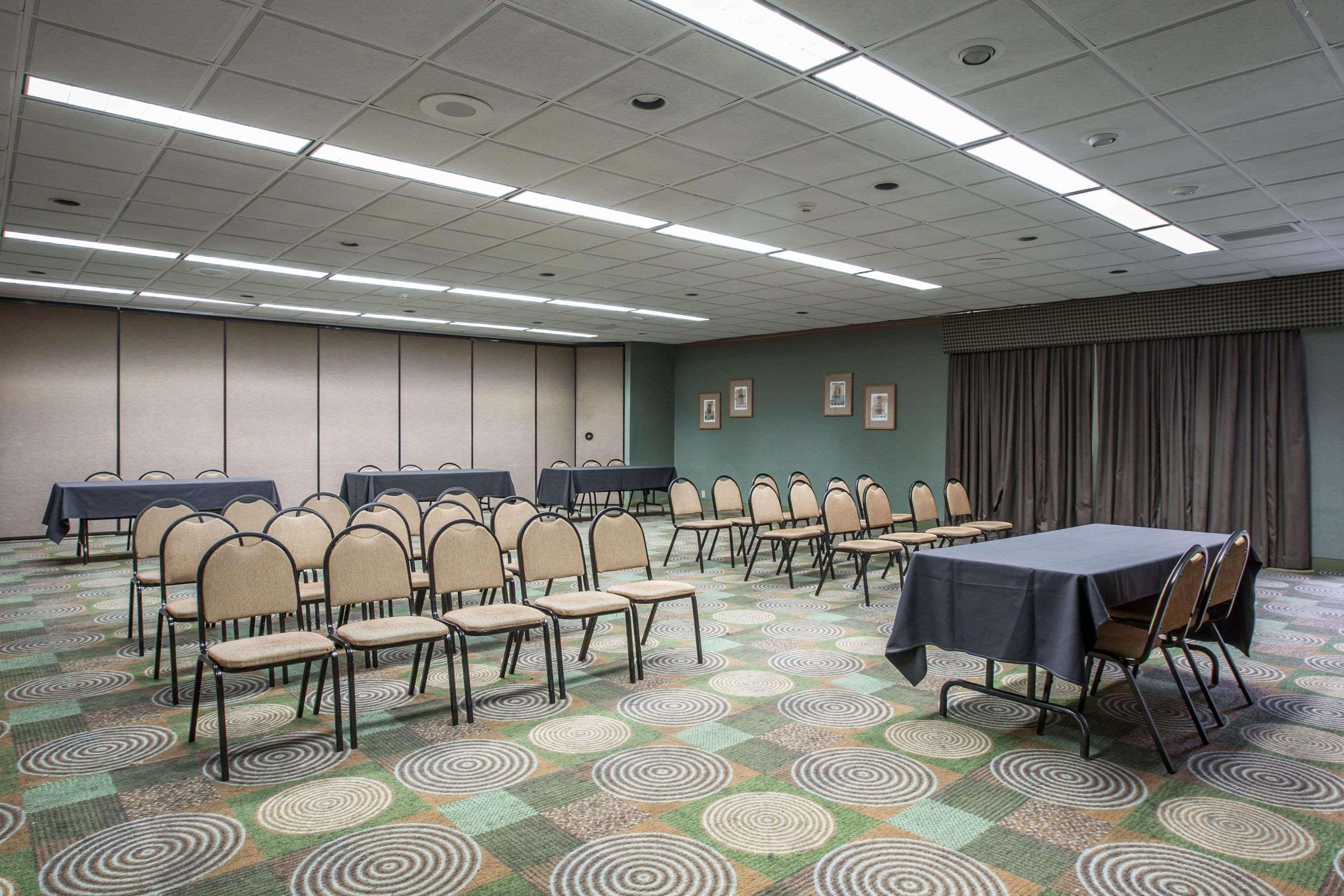 Quality Inn & Suites Hanes Mall Winston-Salem Buitenkant foto